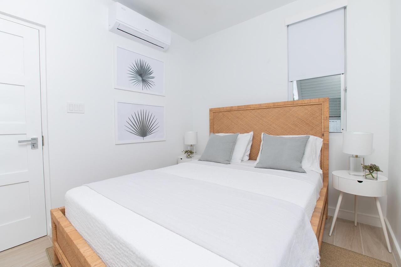 Garden Grove Aparthotel Saint James Exterior photo